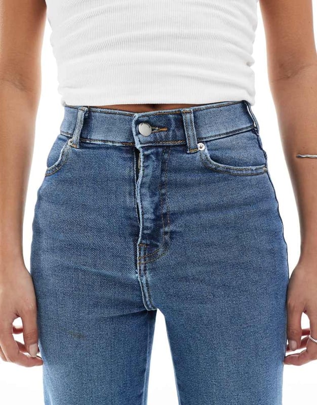 Dr Denim Petite Moxy straight leg jeans in cape sky worn hem wash