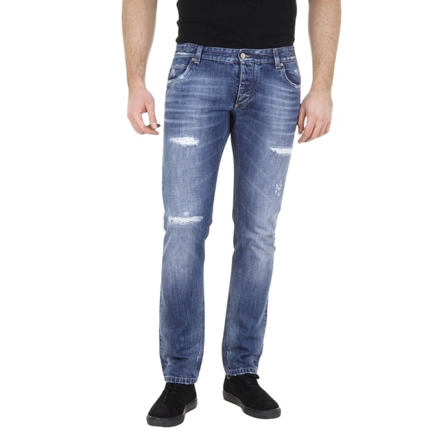 Ervaar de kenmerkende stijl van Dolce &amp; Gabbana met deze Blue Ripped Jeans, vervaardigd in Italië van 100% premium katoen voor uitzonderlijk comfort en duurzaamheid. Met een uniek scheureffect en zorgvuldig verstevigde slijtplekken is deze jeans zowel een stoere als duurzame keuze. De vakkundig ontworpen stof zorgt voor een veelzijdige pasvorm, perfect om een statement te maken en tegelijkertijd dagelijks comfort te behouden. Verrijk je garderobe met authentiek Italiaans vakmanschap en een trendsettend design met deze iconische jeans
