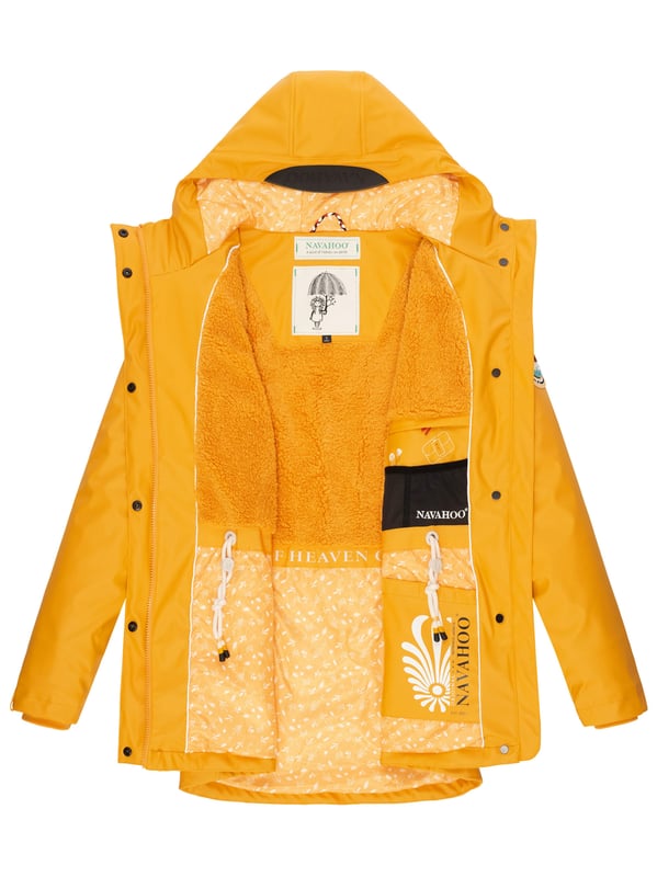 El abrigo impermeable Oceans Heart de Navahoo ofrece estilo y comodidad. Con costuras selladas, es totalmente resistente al viento y al agua. El forro de peluche en la parte superior y la tela sedosa en la inferior brindan confort. Su cuello alto, la capucha amplia con cordón y los bolsillos prácticos aportan funcionalidad. Con corte entallado, cremallera bidireccional y longitud perfecta, es ideal para los días de lluvia.
Material: Tejido exterior 70% poliéster, 30% poliuretano; forro & relleno 100% poliéster