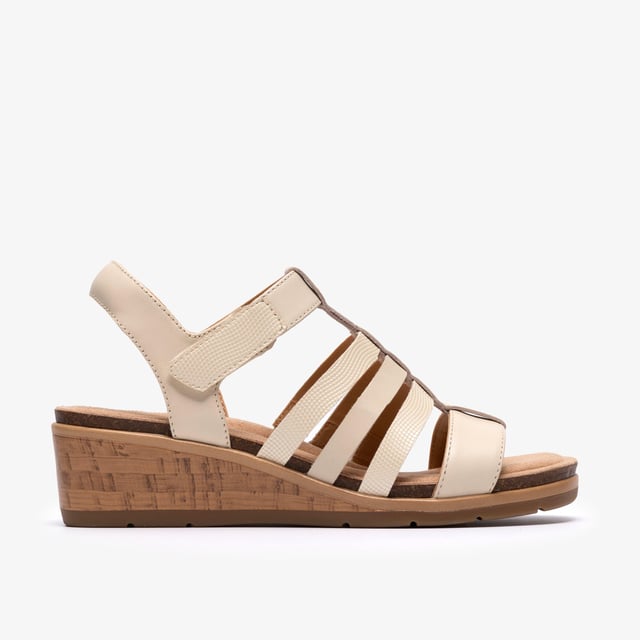 Kacha Step Cream Leather Sandals