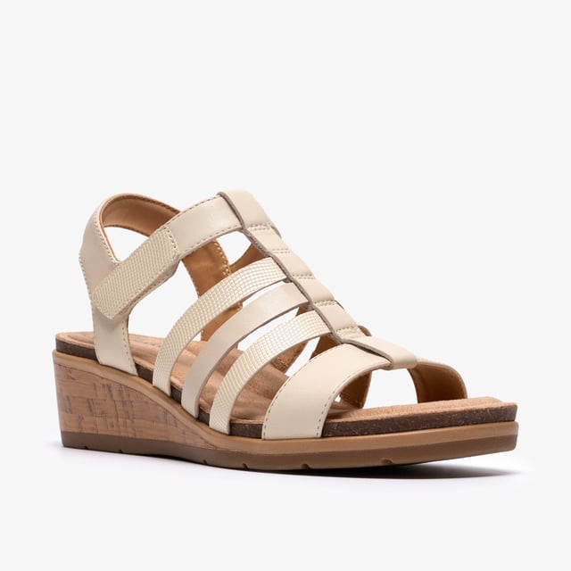 Kacha Step Cream Leather Sandals