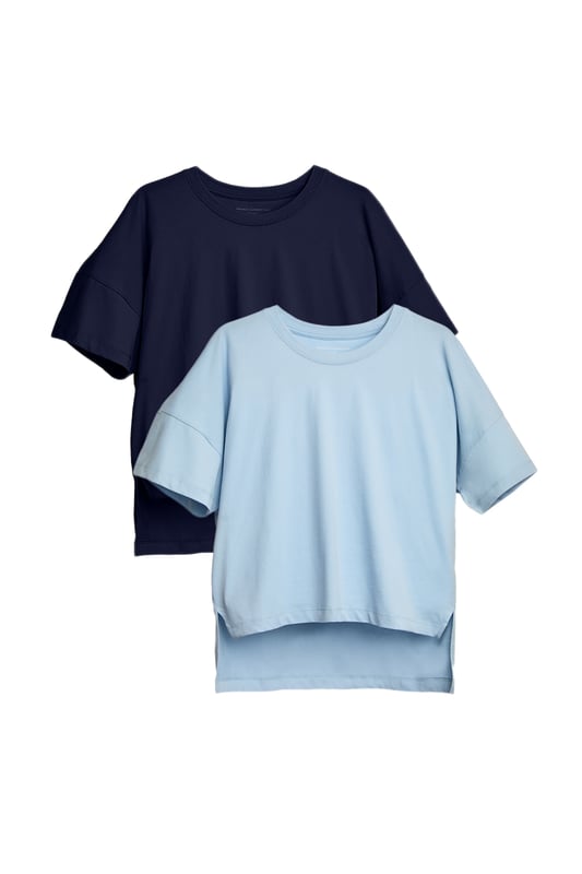 Introducing this two pack of basic crew neck t-shirts from French Connection. The t-shirts feature a cropped boxy fit, a classic crew neck and a high-low hem, making them perfect staples for any wardrobe. Whether paired with jeans, skirts, or shorts, these versatile tees offer comfort and effortless style for any occasion. Made from 100% cotton fabric to ensure comfort and quality. This pack contains two t-shirts in navy and blue.