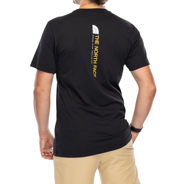 Explore new horizons in the comfort of this ultra-soft t-shirt. With short sleeves and a large vertical graphic on the back, this is a reliable layer you'll reach for again and again