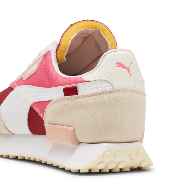 PRODUCT STORY: Born in 1980, the Fast Rider launched when running moved from the track to the street. Now, we've revamped the Fast Rider into the Future Rider, featuring a slim Federbein outsole and our comfortable Rider Foam midsole. This Play On version dons a nylon base with suede and synthetic overlays. DETAILS: Nylon base with suede and synthetic overlays; Mesh lining; EVA midsole; Rubber outsole.