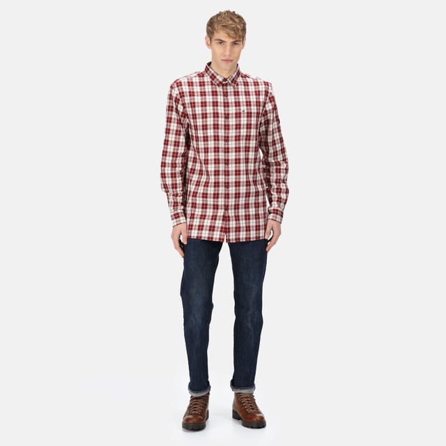 100% Cotton. Fabric: Brushed, Coolweave. Design: Checked. Pockets: 2 Chest Pockets. Fastening: Button. Cuff: Button Up. Neckline: Collared. Sleeve-Type: Long-Sleeved.