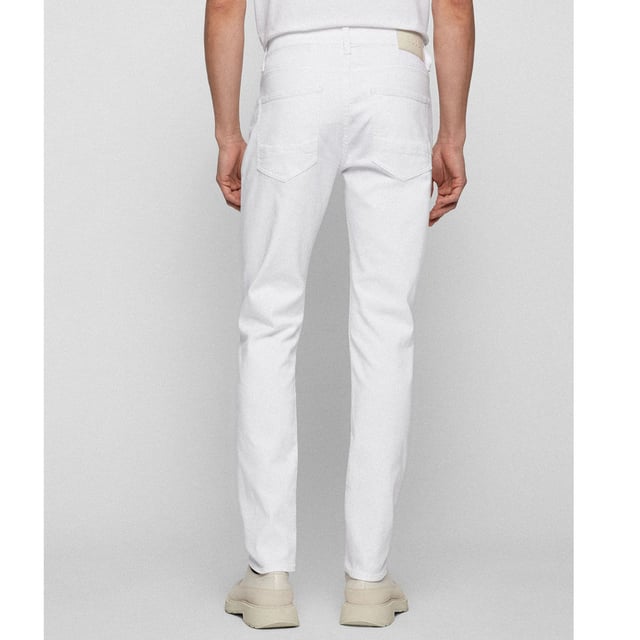 Mens Boss Keith-1 Jeans in natural.- Classic 5 pocket styling.- Zip fly and button fastening.- Belt loops.- Signature branded leather patch at the rear.- Tapered fit.- Ref: 50473984101