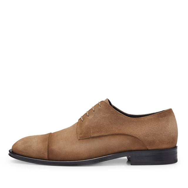 Men's Boss Derrek Derby Shoes in Beige Mens Boss Derrek Derby Shoes in beige.- Leather upper.- Lace up fastening. - Stitching trimming.- Durable outsole with leather injection.- Ref: 50493482268