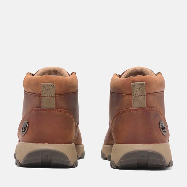 Timberland Windsor Park Mid Lace-Up Boots in orange.- Upper made with waterproof Premium Timberland® Leather.- Lace-up style.- GORE-TEX bootie construction.- EVA footbed.- ReBOTL™ fabric lining containing 50% recycled PET plastic.- Rubber outsole.- Ref: A69MNEJD1