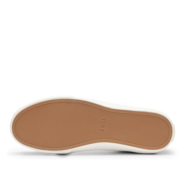 Men's Boss Aiden Tennis Trainers in White BOSS basic cupsole enriched by the recognizable double B logo on quarter in contrasting colors. Rubberized leather on the logo and backtab.
