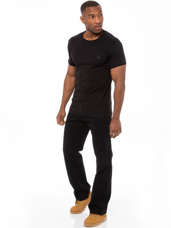 Capture the season’s most relaxed trend with straight fit men’s regular jeans crafted in cotton blend denim. This easy to wear designer style is cut the same width from the thigh through to the ankle and will suit almost every body shape. The multi-pocketed design is detailed with Enzo jeans branded metal buttons and studs; these men’s designer jeans come complete with an Enzo jeans belt to finish the look.