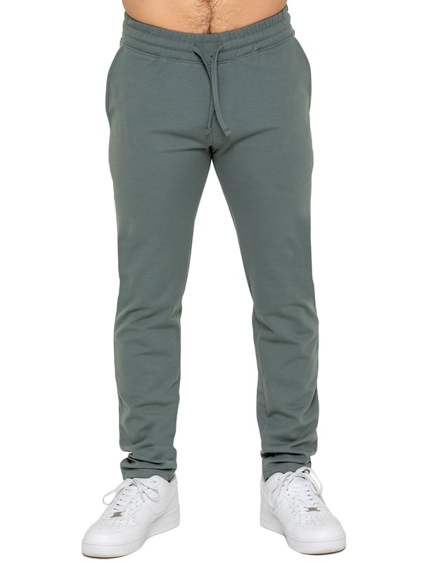 Upgrade your everyday style with the Enzo Smart Stretch Joggers, designed for both comfort and versatility. Featuring an elasticated waistband with an adjustable drawstring, these joggers ensure a secure and personalized fit. The straight-leg design offers a sleek, modern look, while the premium stretch fabric provides ultimate flexibility and all-day comfort. Functional yet stylish, they come with two side entry pockets and two back welt pockets. These joggers are the perfect blend of smart tailoring and relaxed wearability.