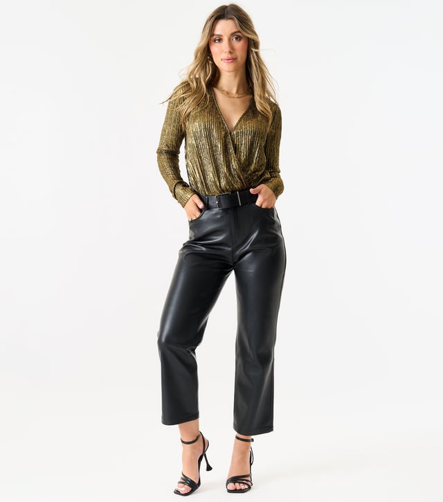 Elevate your fashion game with this Metallic Plisse Wrap Front Bodysuit. The metallic finish adds a touch of glamour to your outfit, while the wrap front design flatters your figure. The bodysuit is perfect for a night out, an event, or any occasion where you want to make a statement.