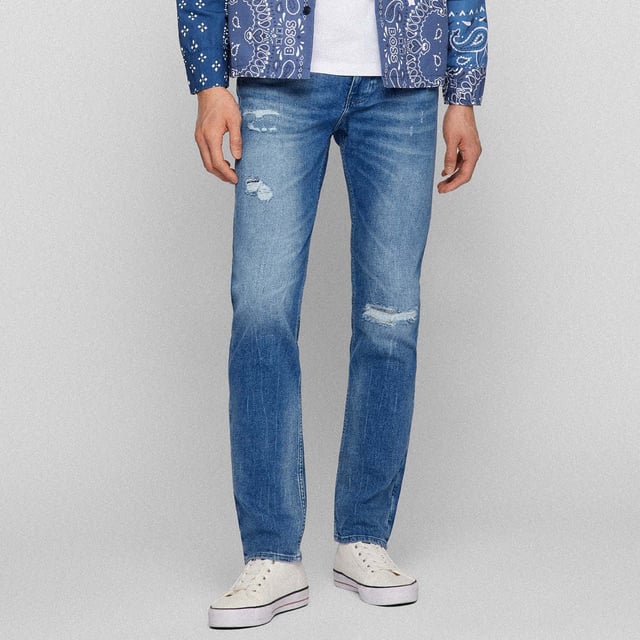 responsible style - made from more sustainable certificated material for a reduced impact on the planet - fresh blue shade - iconic summer wash with destroys