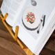 QUVIO Kookboekstandaard / boekenstandaard / tabletstandaard hout